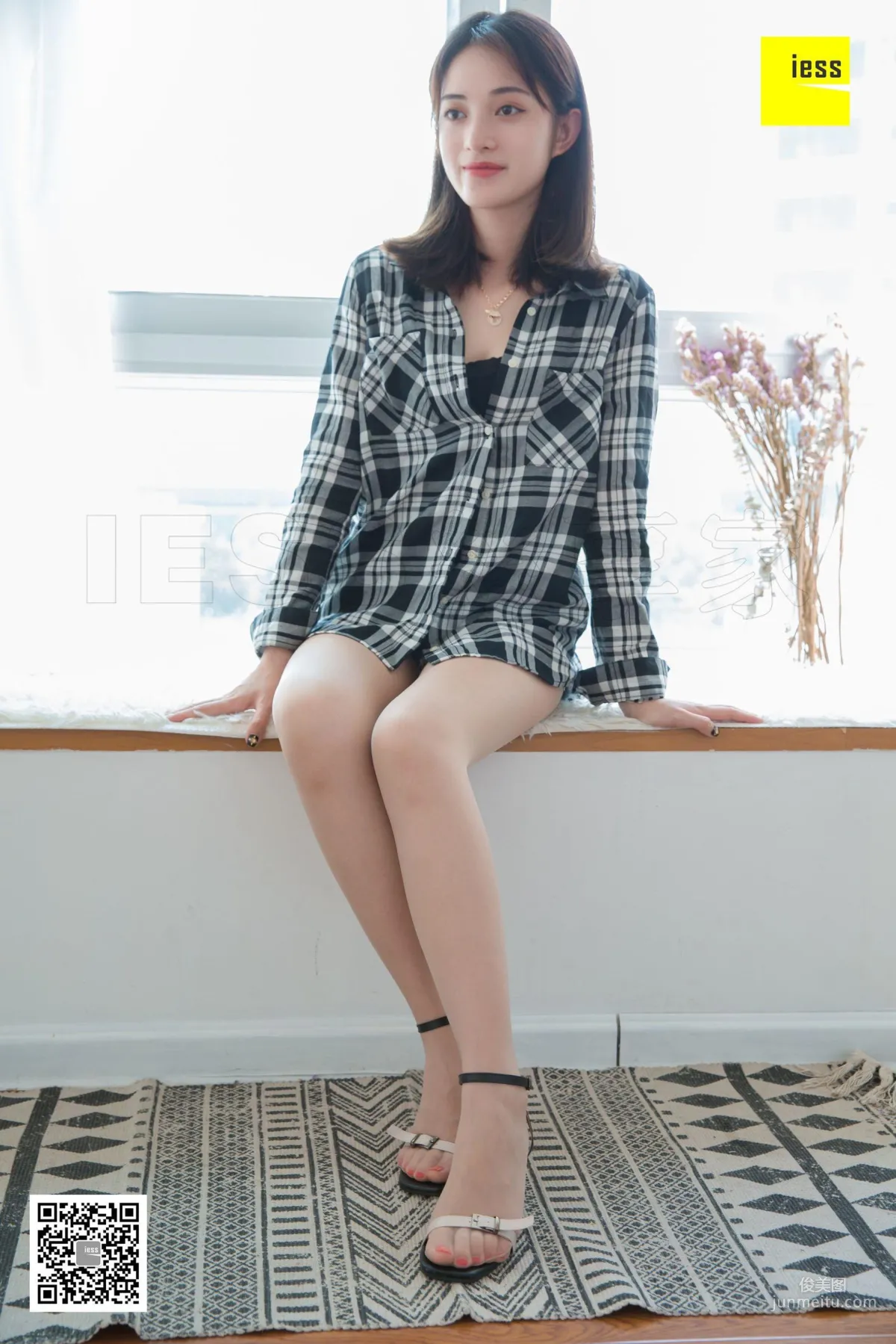 姗姗 《格子襯衫紅指甲》[異思趣向IESS] 絲享家280 寫真集 3
