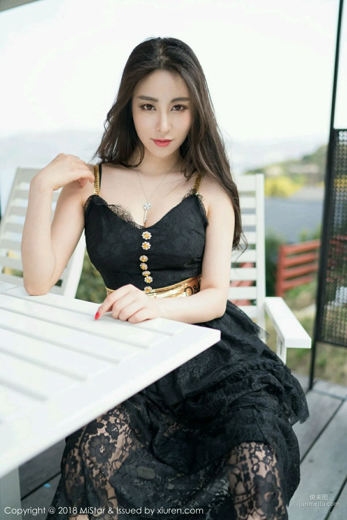 Sexy Goddess @Mu Feifei, Black Silk Stockings and Beautiful Legs [MiStar] Vol.234 Photo Set photo 36