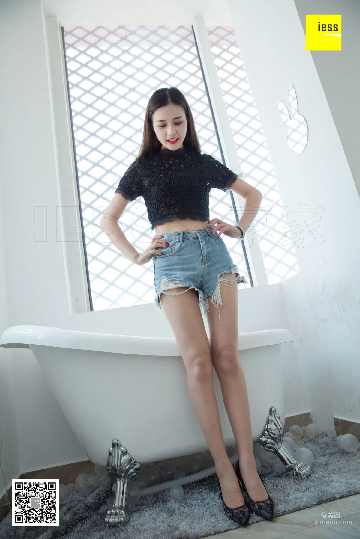 Jiu Mei, Jiu Mei Bathtub Denim Shorts [IESS] Silk Enjoyer 282 Photo Set photo 16