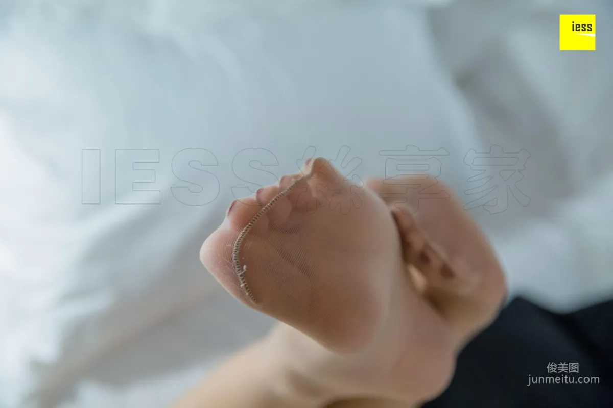 Qiuqiu, Dusk Desire Time [IESS] Silk Enjoyer 287 Photo Set photo 82