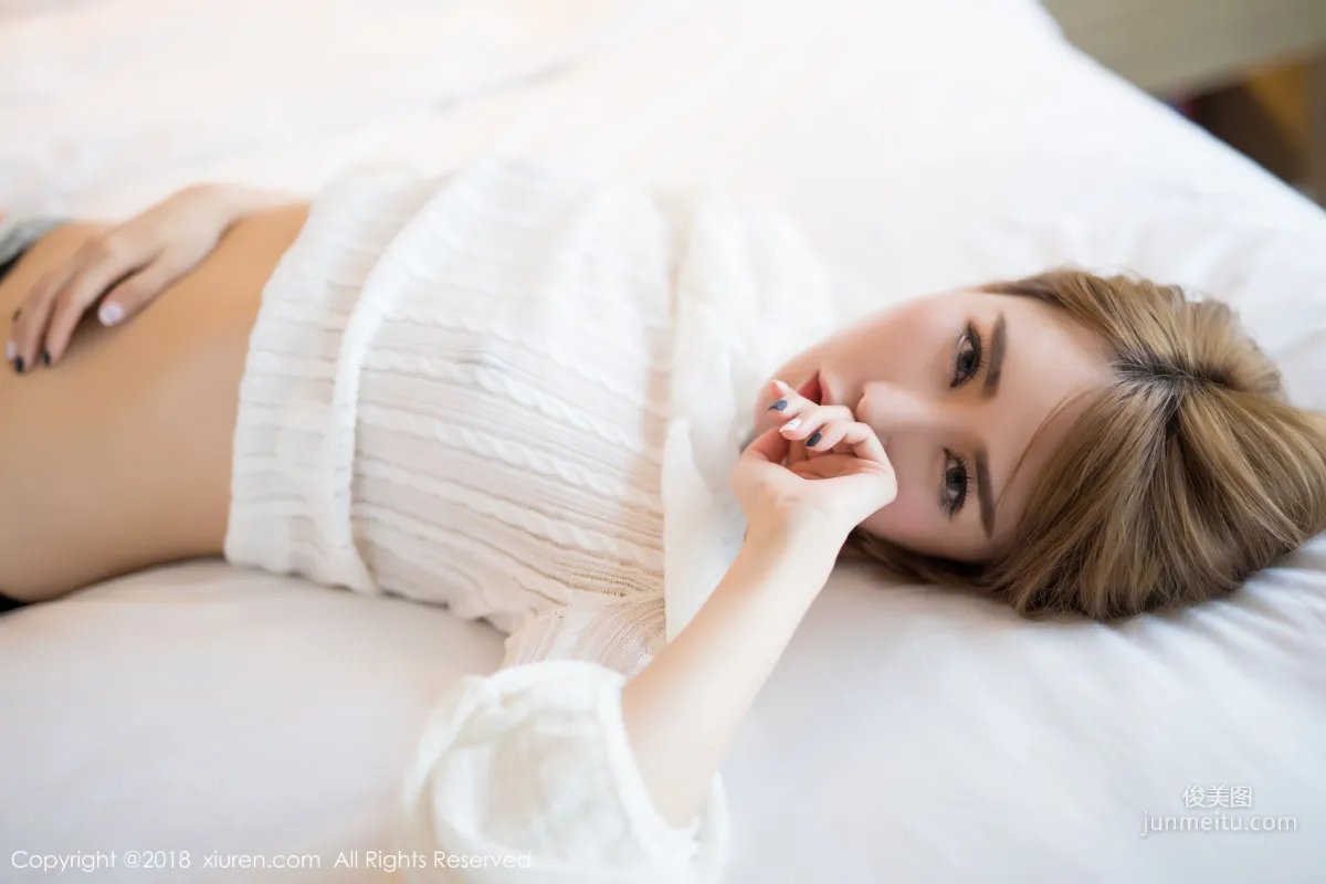 Chutian Olivia 'Breasts and Legs Series' [XiuRen] No.1121 Photo Set photo 56