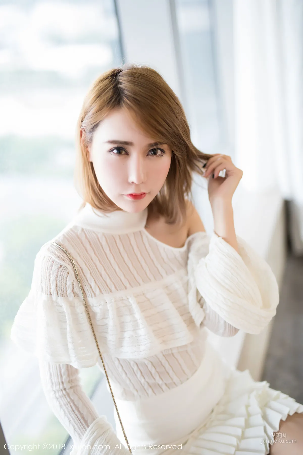 Chutian Olivia 'Breasts and Legs Series' [XiuRen] No.1121 Photo Set photo 15