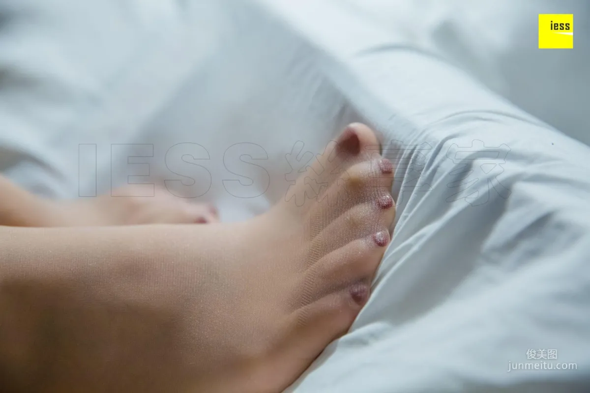 Qiuqiu, Dusk Desire Time [IESS] Silk Enjoyer 287 Photo Set photo 73