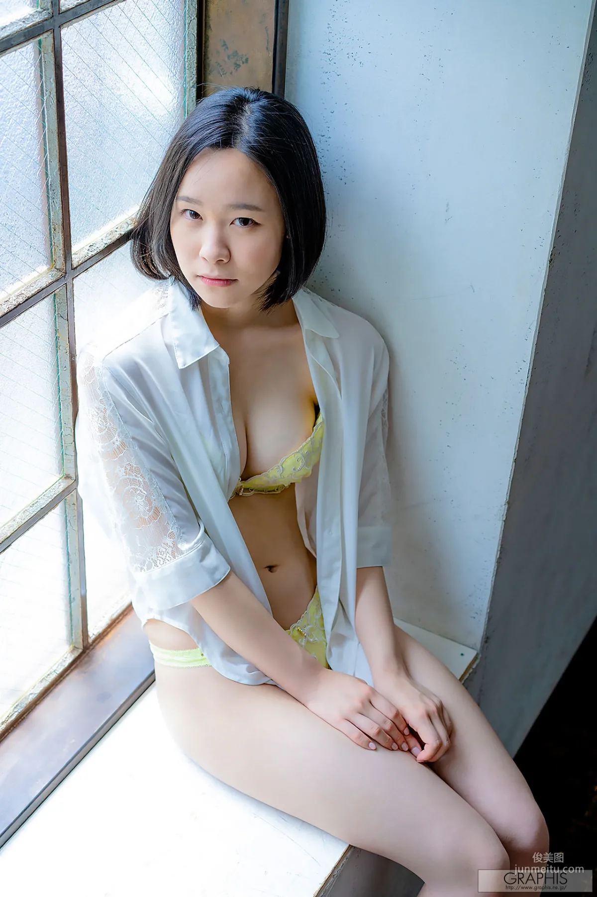 First Strip Girl Fumika Hatsuno Fumika Hatsuno / Fumika Hatsuno [Graphis] No.161 Photo Set photo 7
