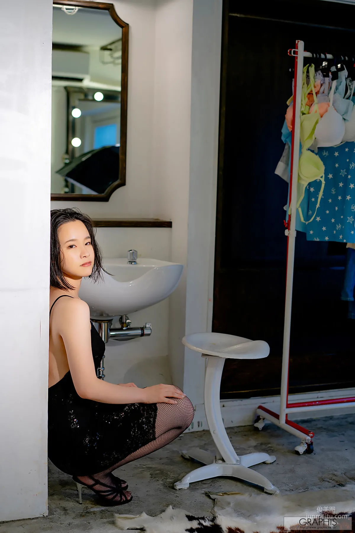 First Strip Girl Fumika Hatsuno Fumika Hatsuno / Fumika Hatsuno [Graphis] No.161 Photo Set photo 50