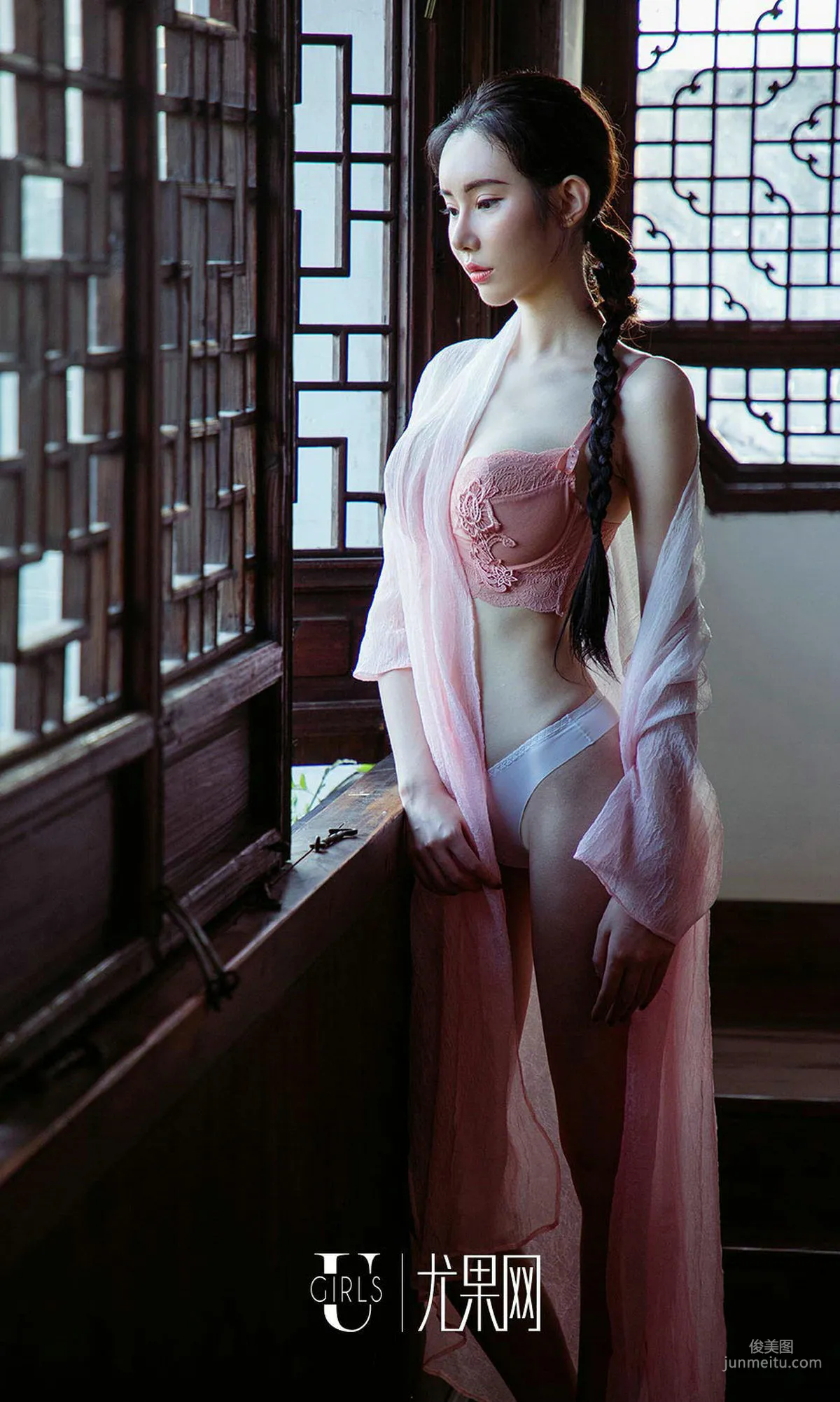 萌琪琪《庭院深處》 [尤果圈愛尤物] No.1250 寫真集 21