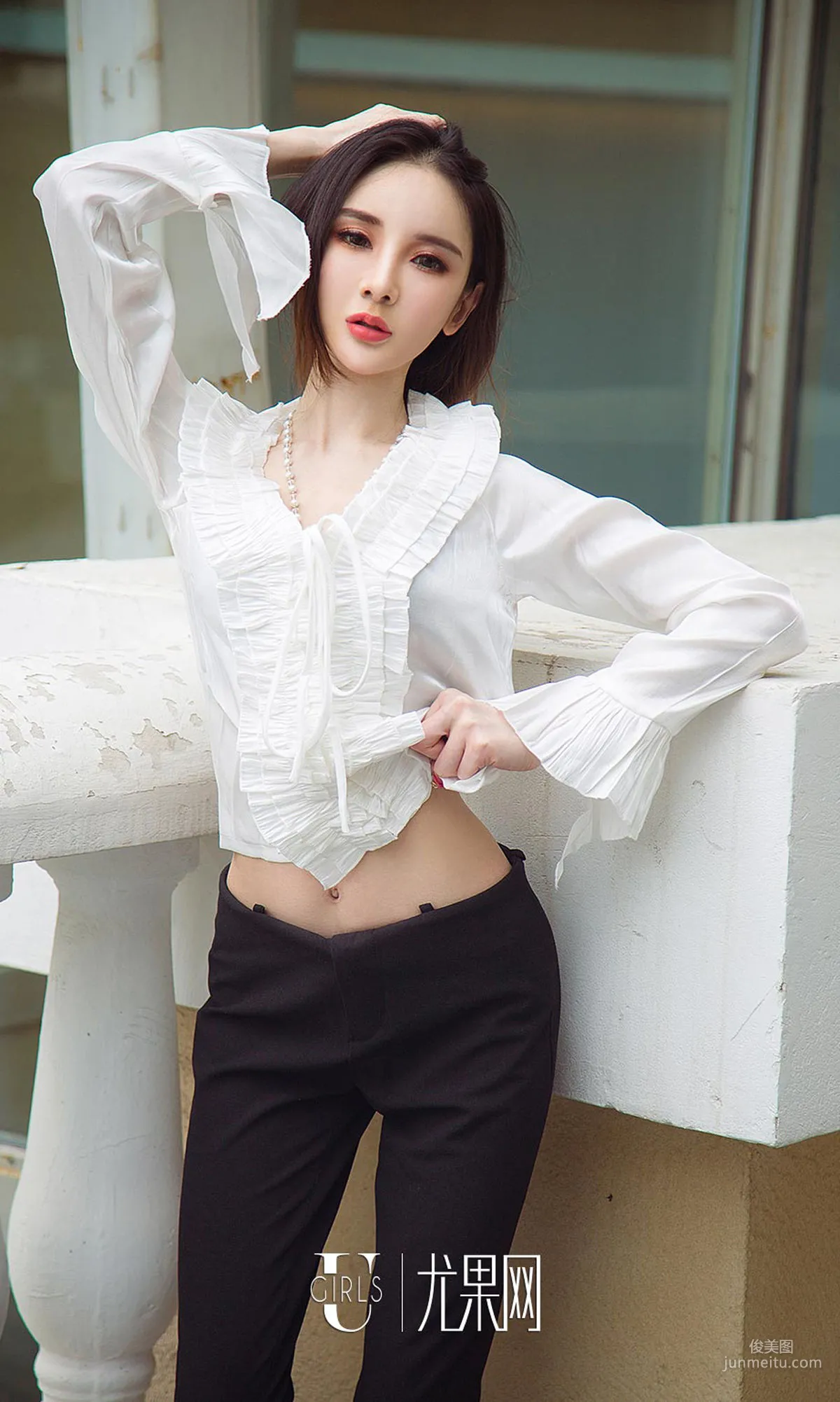 阿依努爾瓦娅《優雅冷美人》 [尤果圈愛尤物] No.1238 寫真集 14