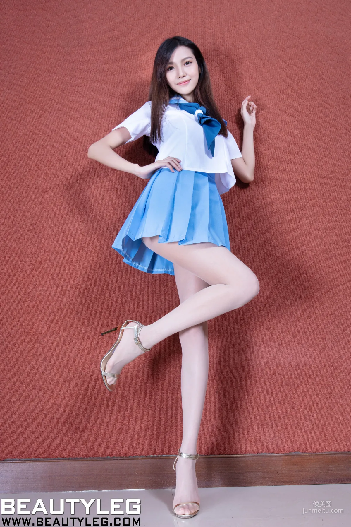 腿模Lynn《3套制服美腿》 [Beautyleg] No.1680 写真集3