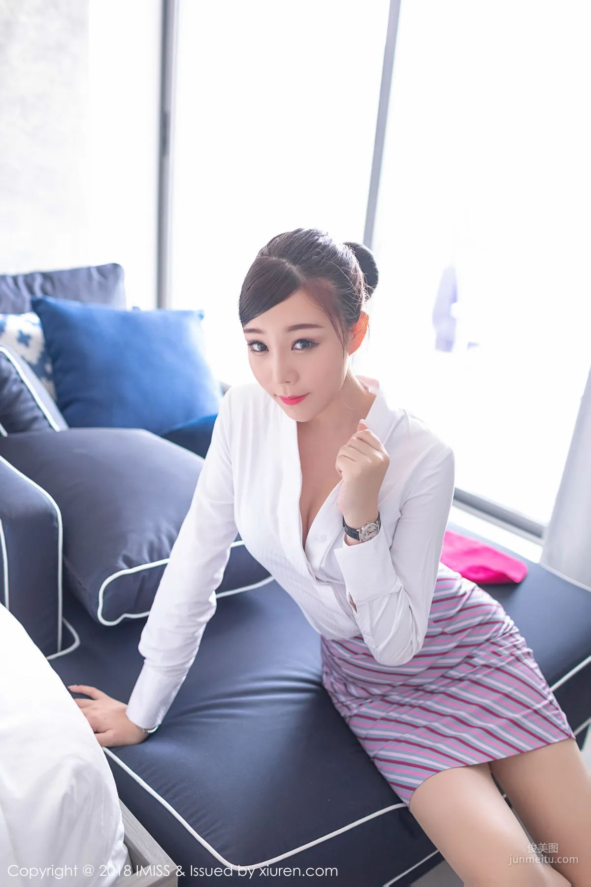 Zhizhi Booty, Flight Attendant's Stockings Legs [IMISS] Vol.284 Photo Set photo 6
