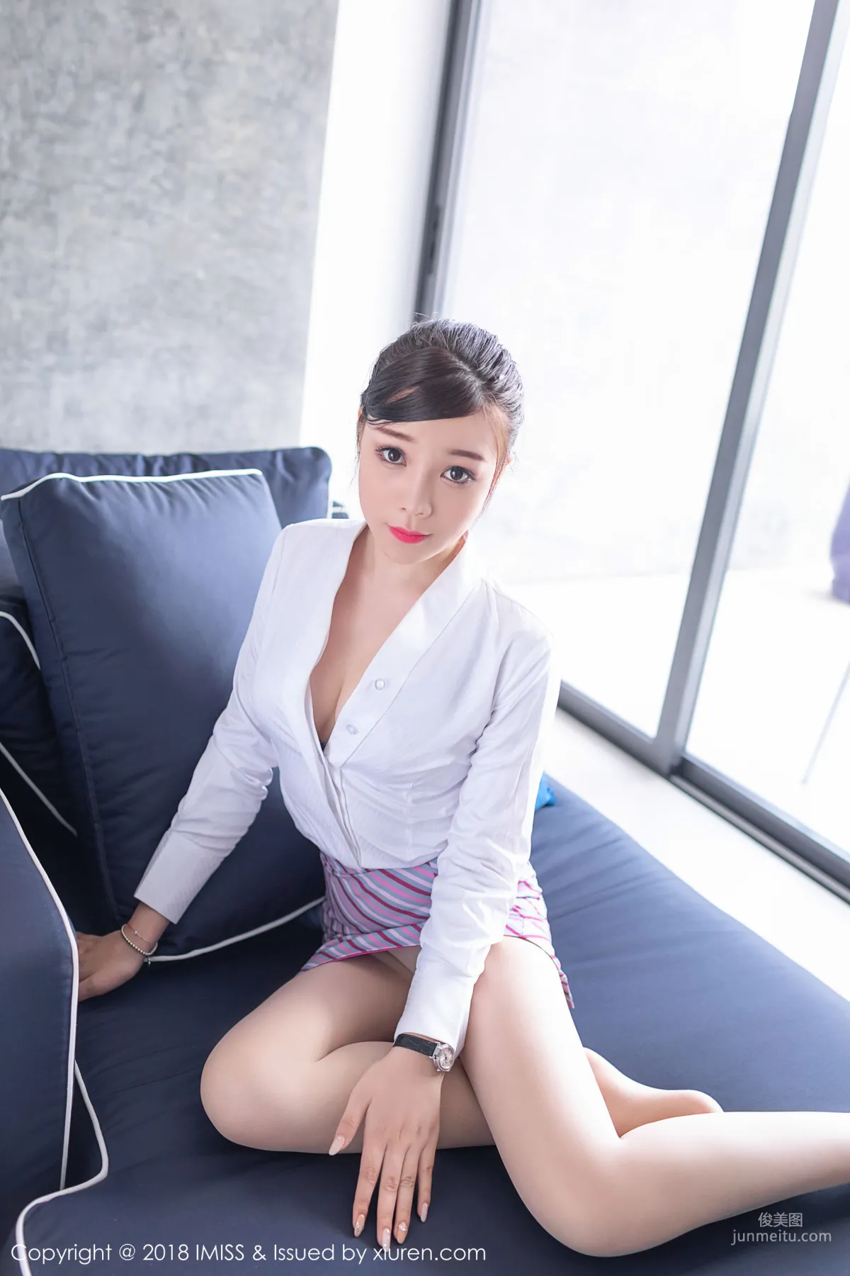 Zhizhi Booty, Flight Attendant's Stockings Legs [IMISS] Vol.284 Photo Set photo 7