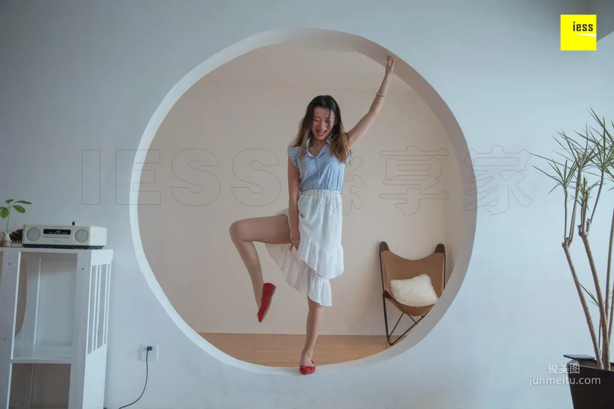 IESS Qiuqiu Red Flat Shoes Dance [IESS] Silk Enjoyer 313 Beautiful Feet and Silk Stockings Photo Set photo 56