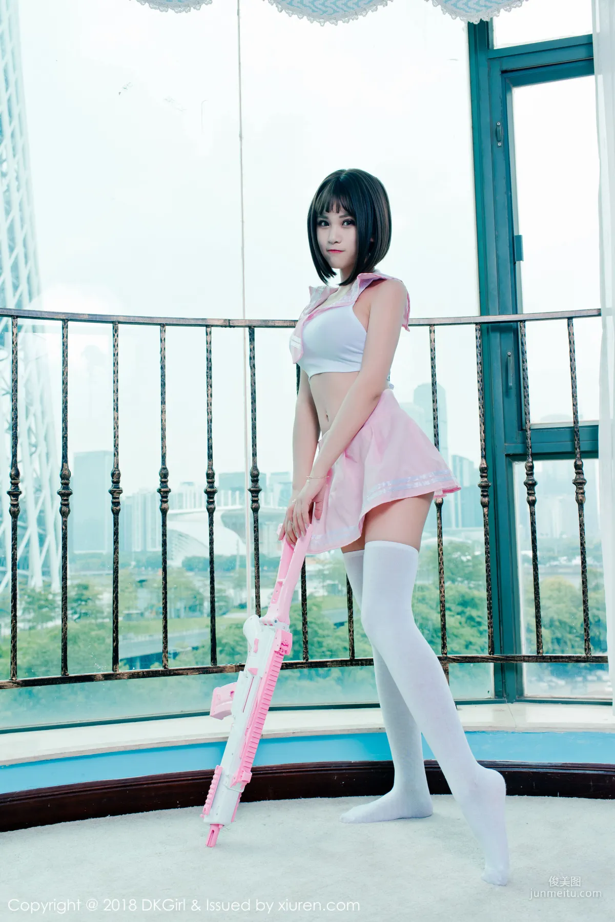 Meng Baoer BoA, Big Bust and Baby Face Interpretation of the Cutest Armed [DKGirl] Vol.082 Photo Set photo 22