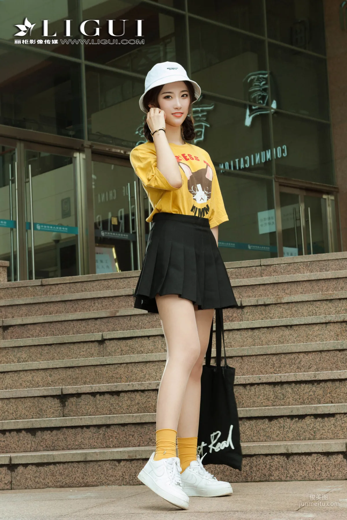 筱筱《街拍时尚少女》 [丽柜Ligui] 写真集2