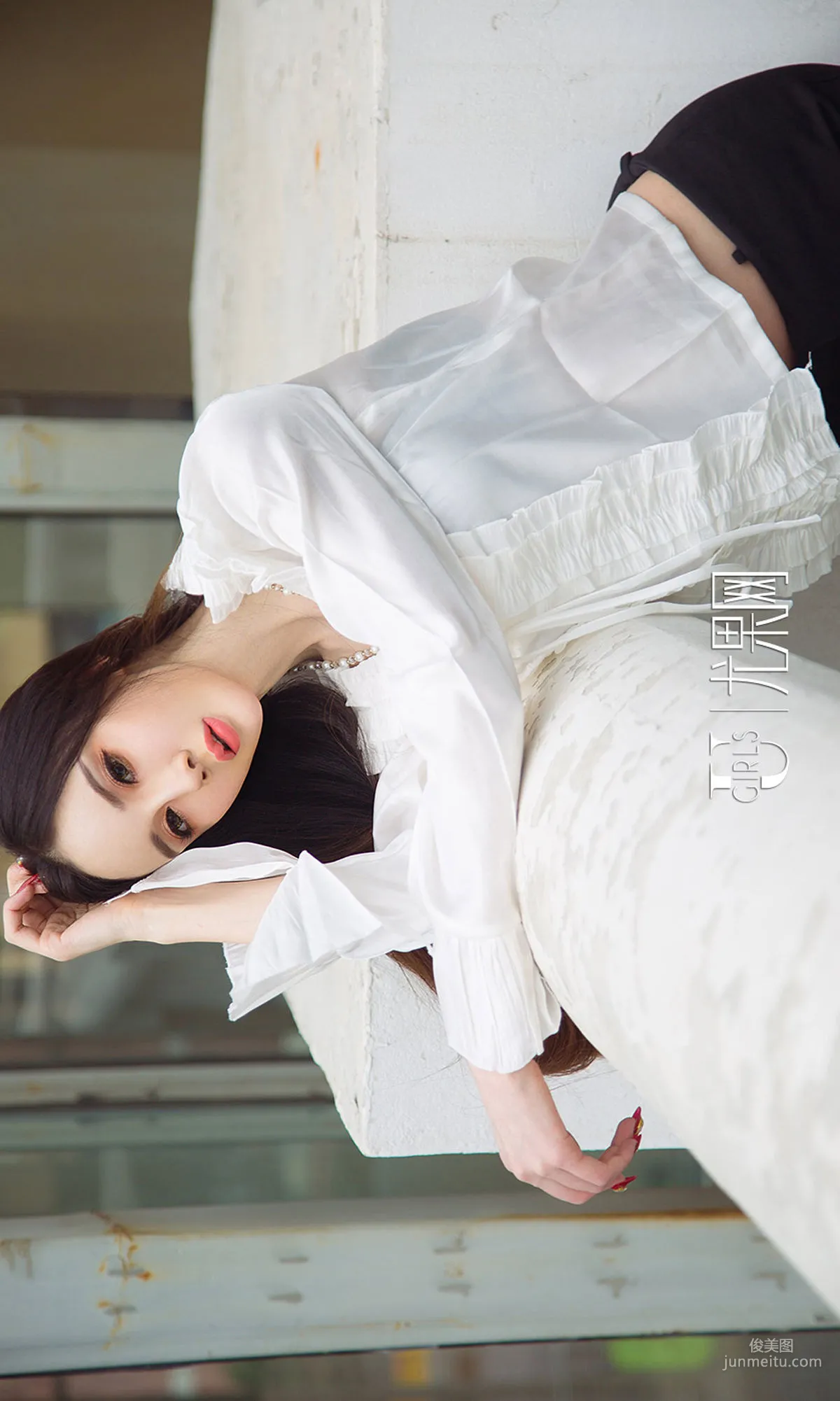 阿依努爾瓦娅《優雅冷美人》 [尤果圈愛尤物] No.1238 寫真集 31
