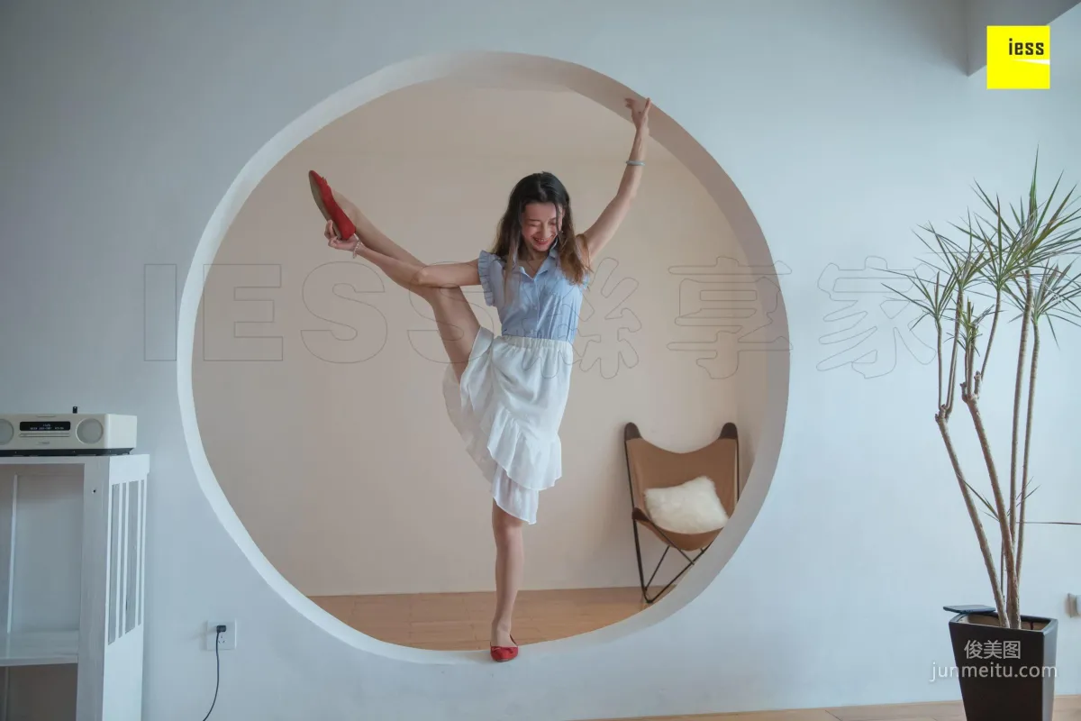 IESS Qiuqiu Red Flat Shoes Dance [IESS] Silk Enjoyer 313 Beautiful Feet and Silk Stockings Photo Set photo 45