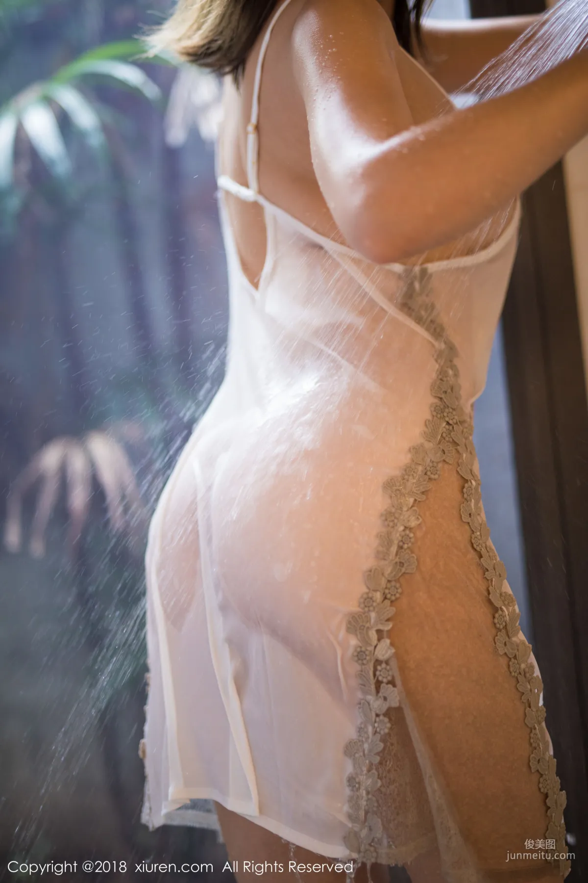 Huang Leran, Seductive Wet Body Series [XiuRen] No.1137 Photo Set photo 13