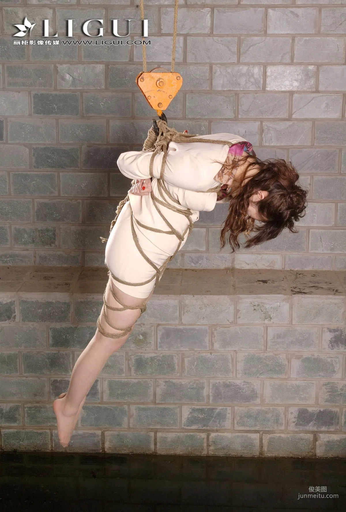Lu Lu, Silk Stocking Bondage Rope Art [Ligui] Photo Set photo 77