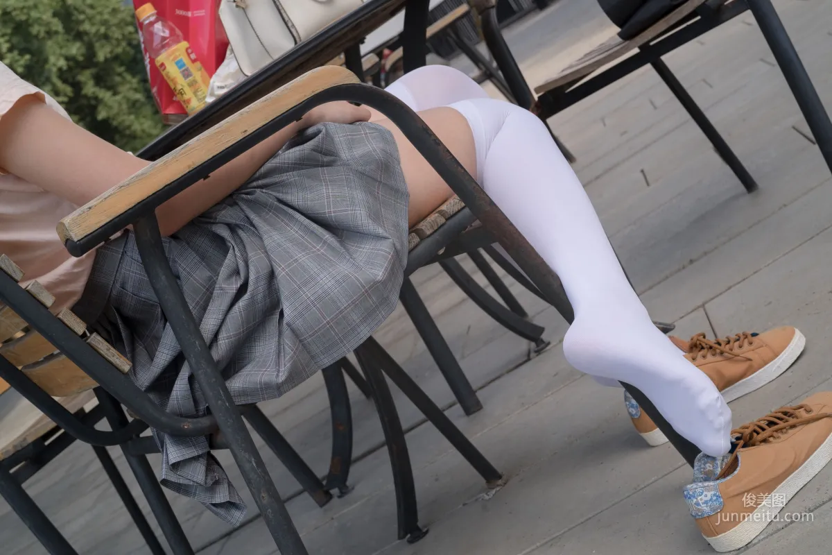 《湖边戏水白丝》 [森萝财团] R15-032 写真集26
