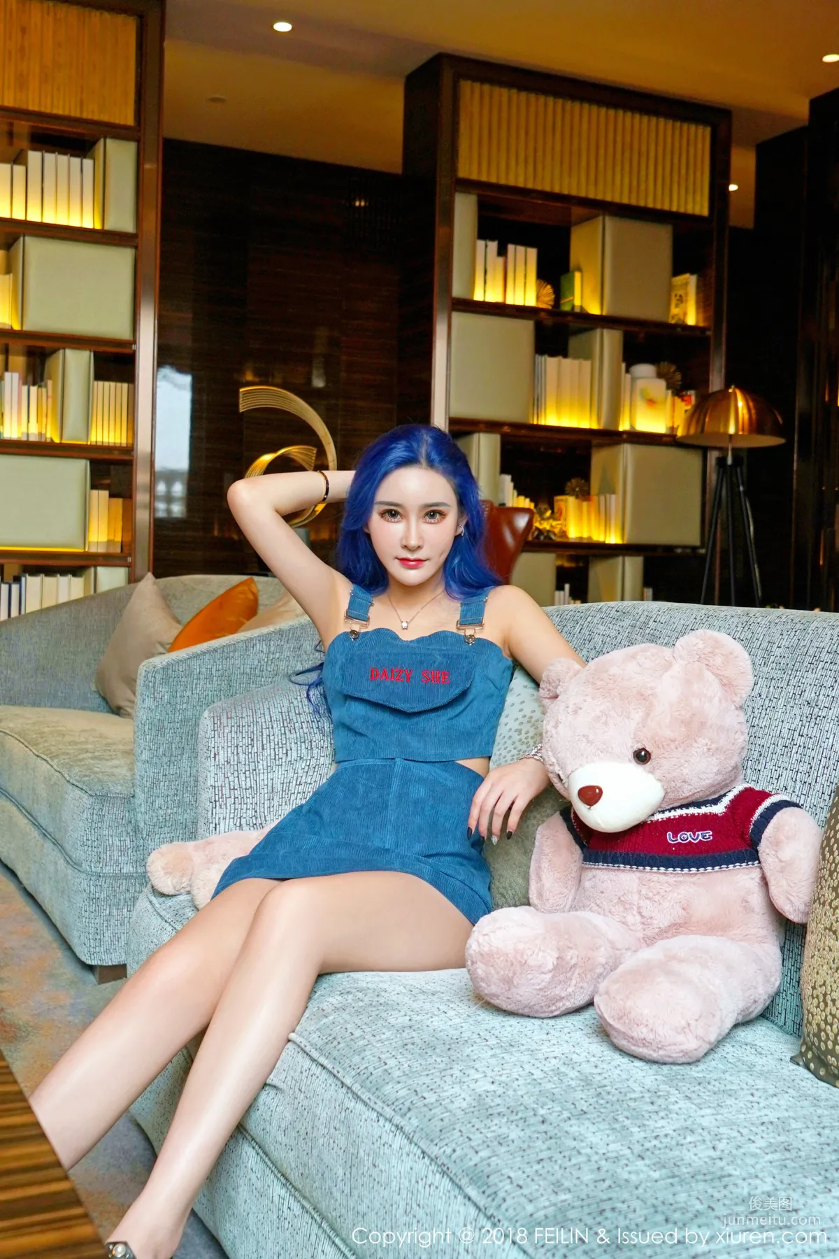 喵莫儿《惹火的瓷娃娃》 [嗲囡囡FEILIN] VOL.166 写真集13