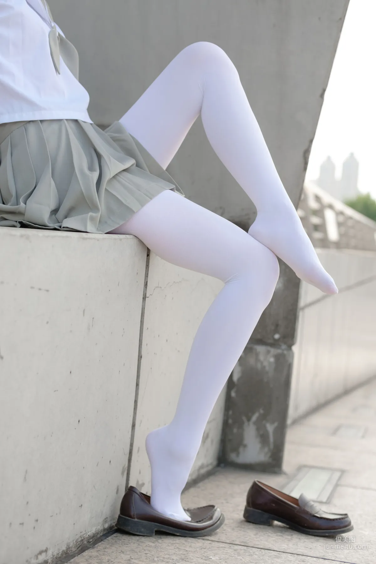 《JK白丝户外》 [森萝财团] R15-026 写真集45