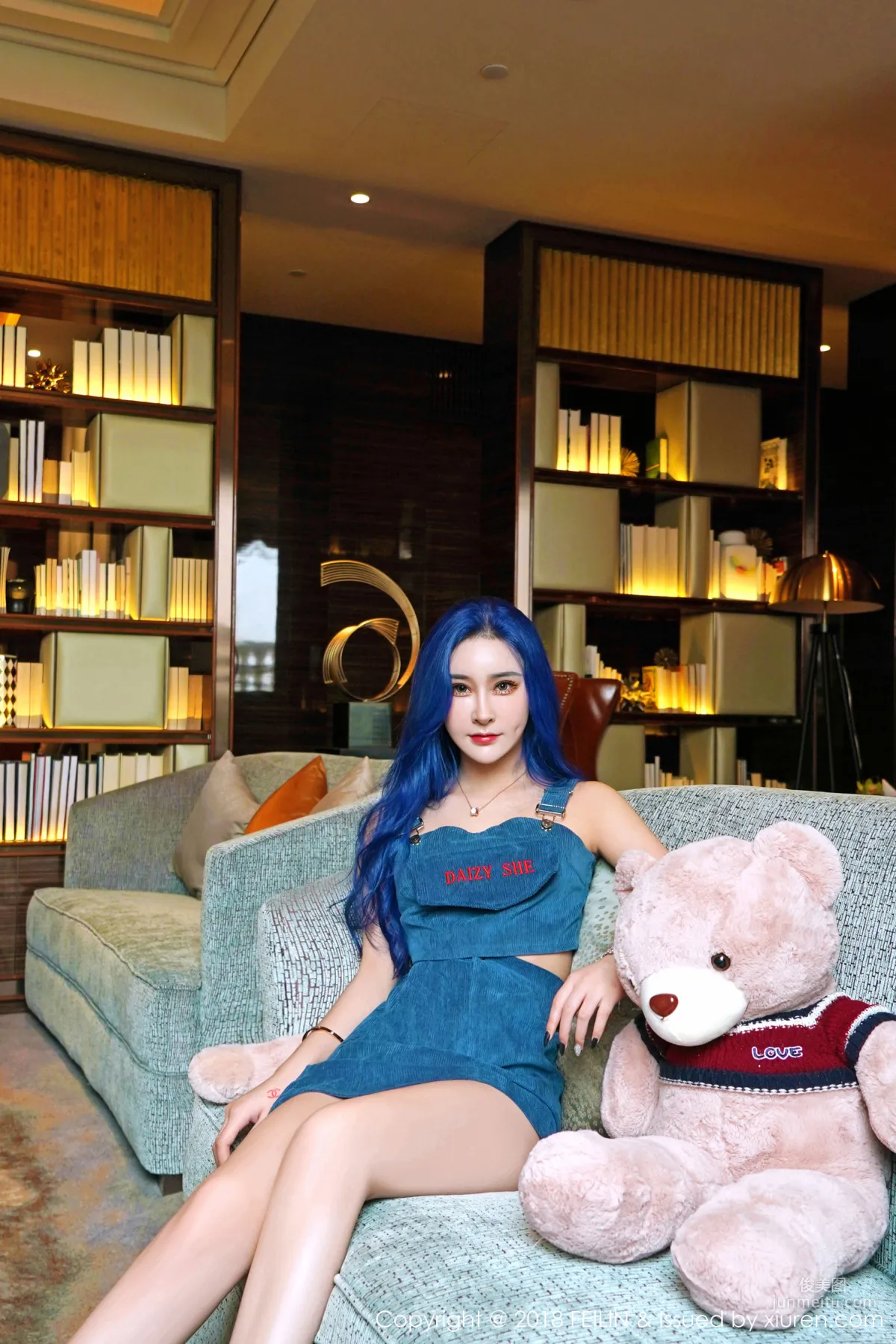 喵莫儿《惹火的瓷娃娃》 [嗲囡囡FEILIN] VOL.166 写真集12