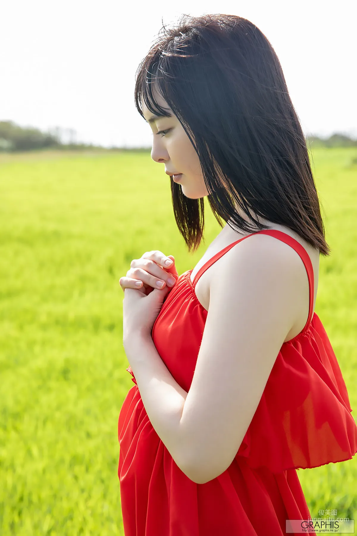 小倉由菜《Yunacent Cute》 [Graphis] Gals 写真集2