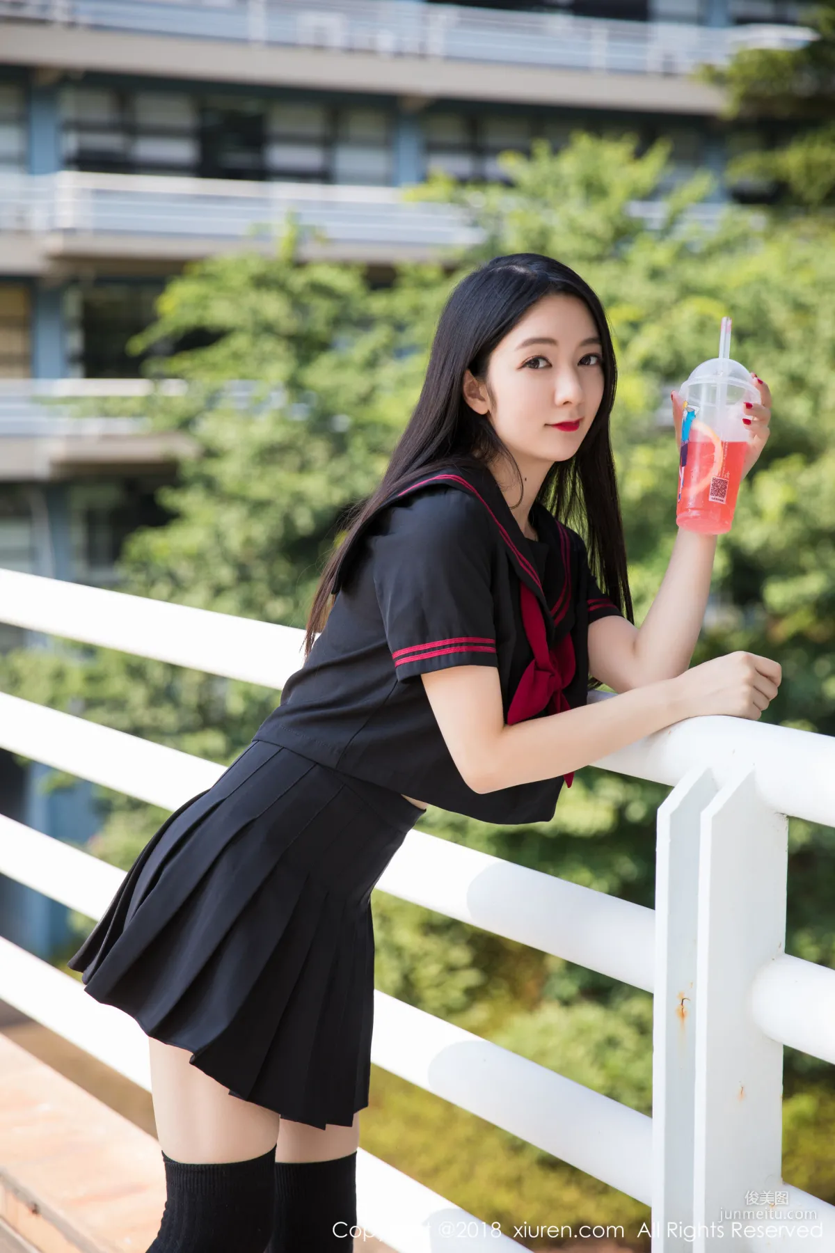 Angela Xiao Reba, Car Shoot Stockings Beautiful Legs [XiuRen] No.1156 Photo Set photo 8