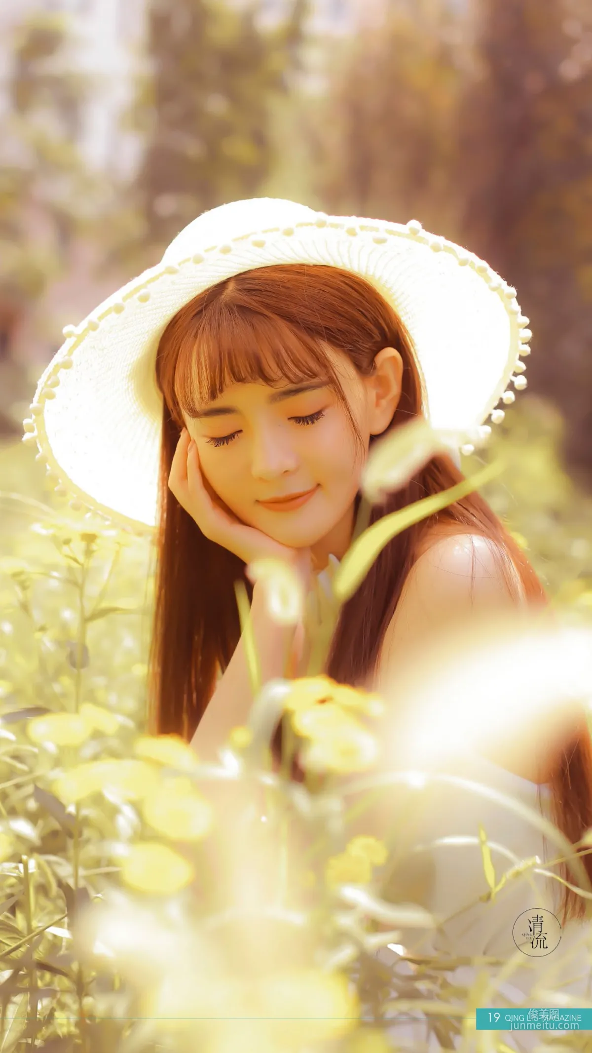 [Qingliu Magazine] Issue 5, She Takes Off Her Clothes, Only to Perform My Dream, Complete Set photo 17