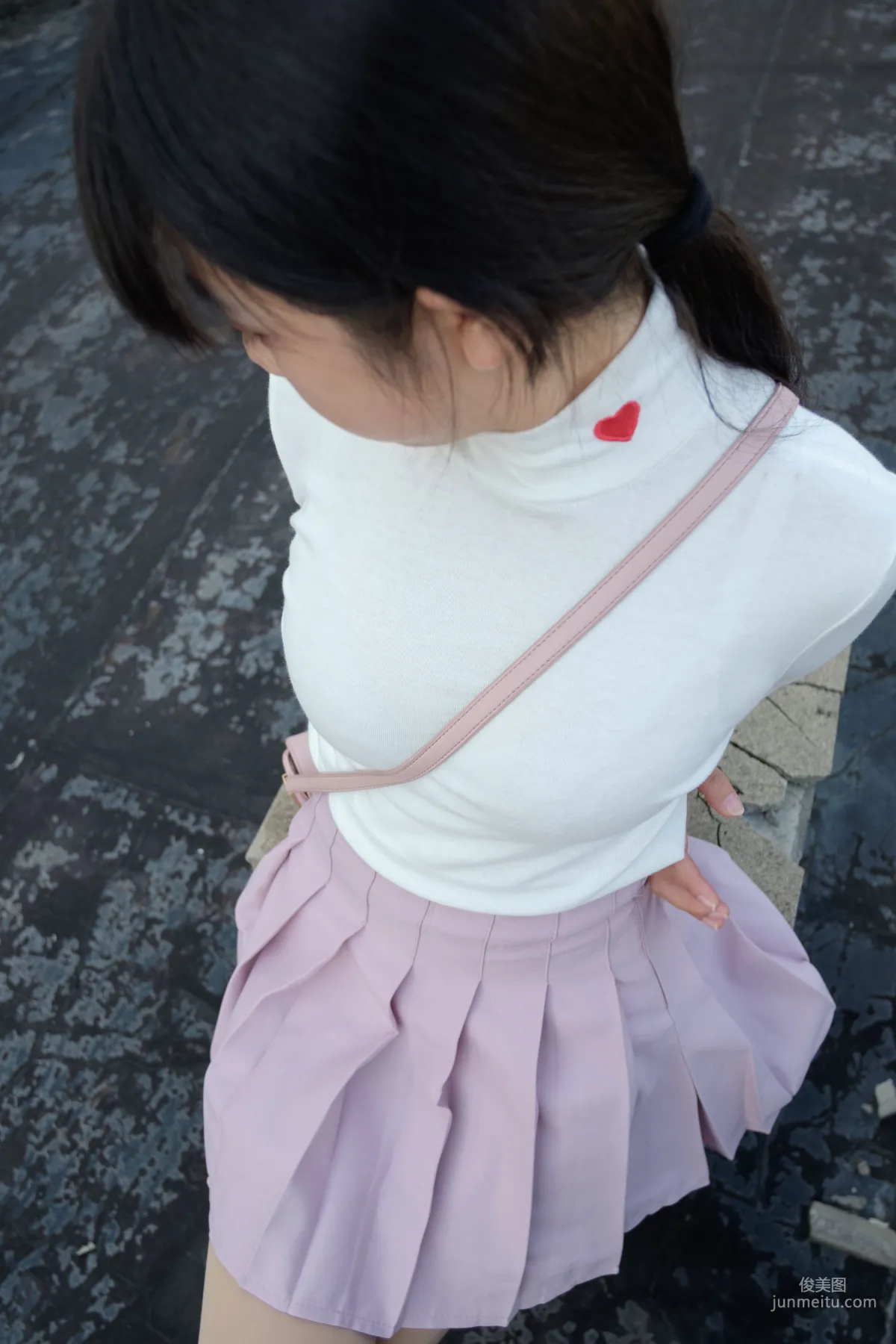 《肉丝大胸妹》 [森萝财团] R15-038 写真集96