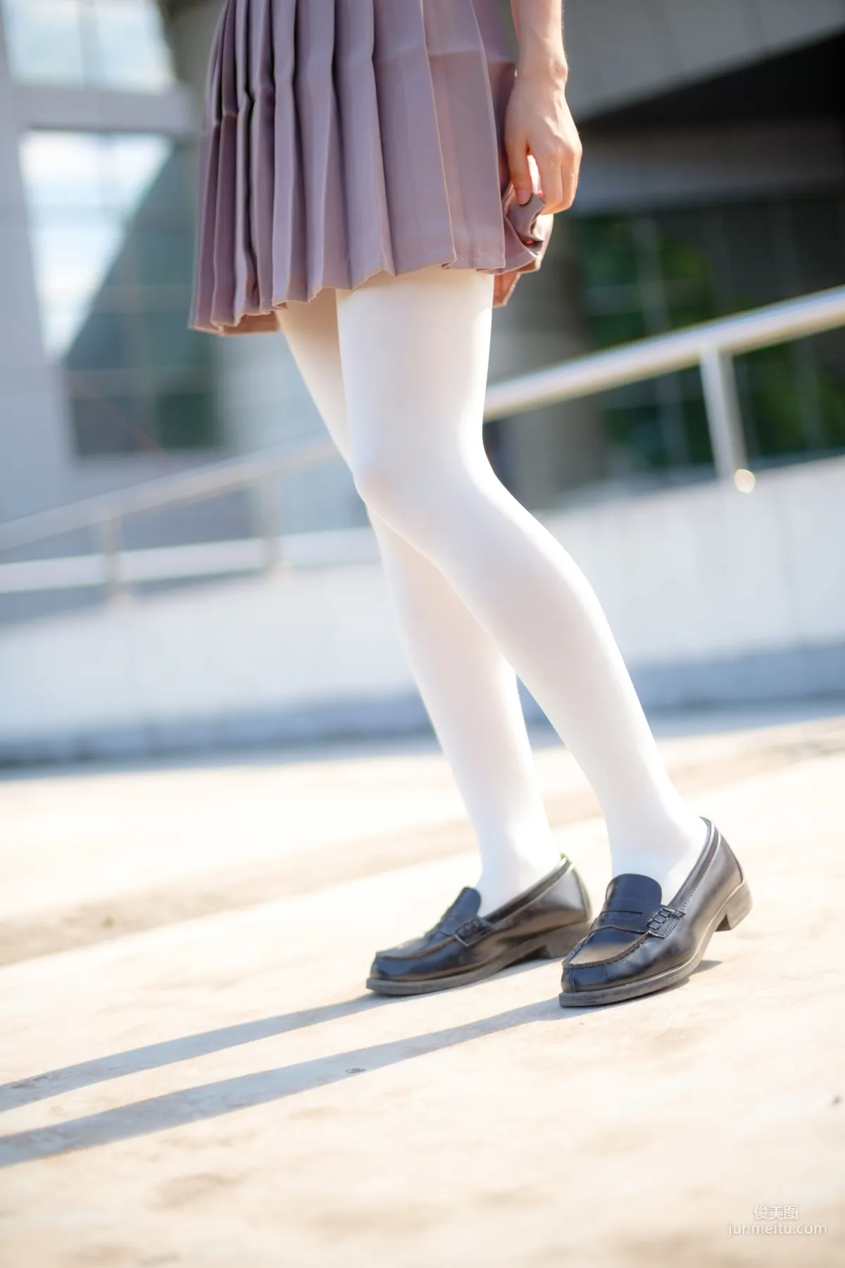 《操场上的白丝》 [森萝财团] R15-030 写真集22