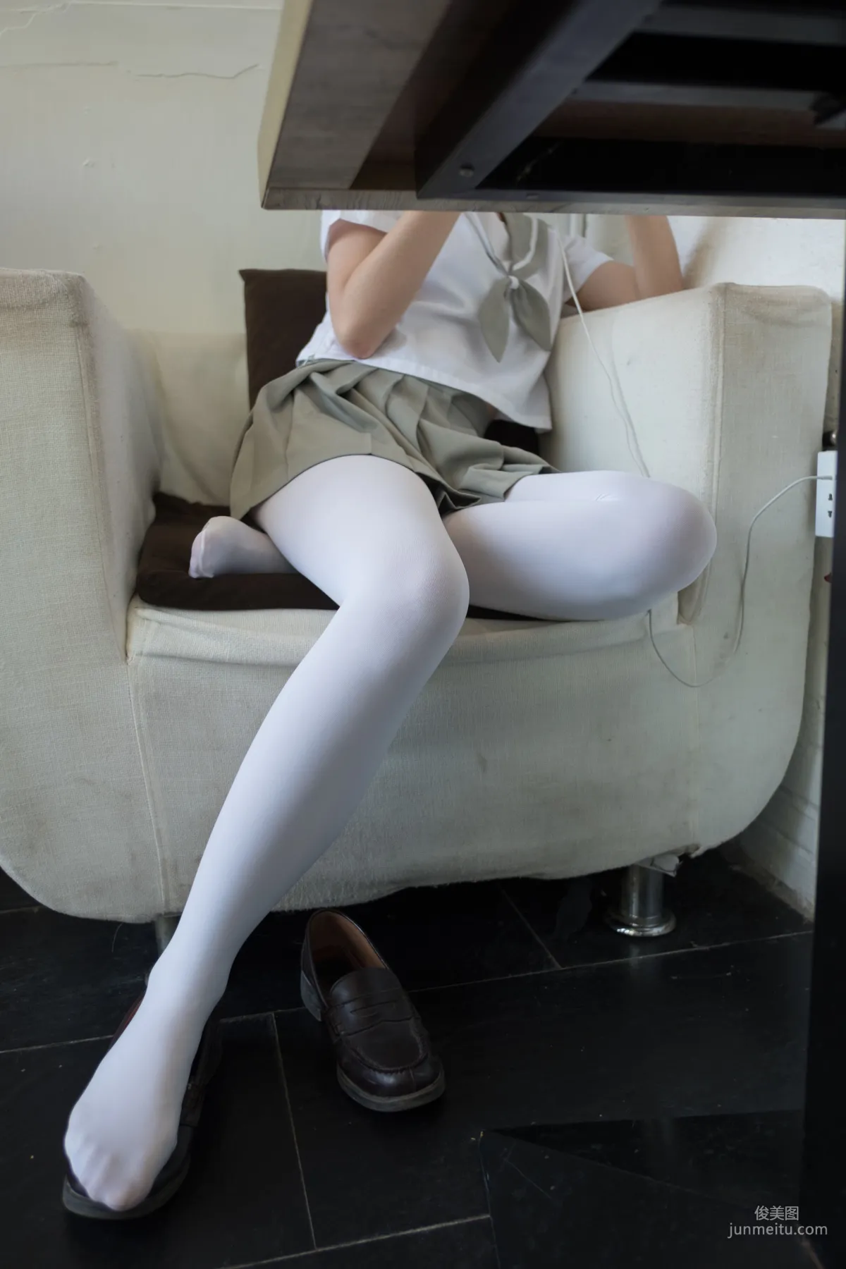 《JK白丝户外》 [森萝财团] R15-026 写真集70