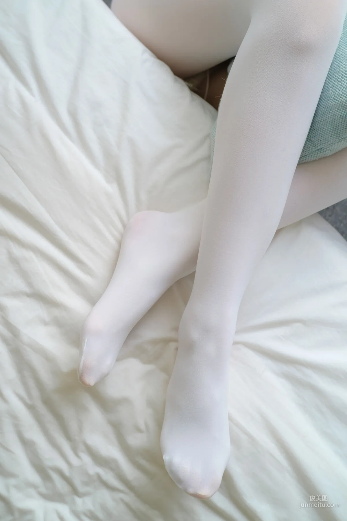 《粉紅少女白絲美足》 [森蘿财團] R15-035 寫真集 80