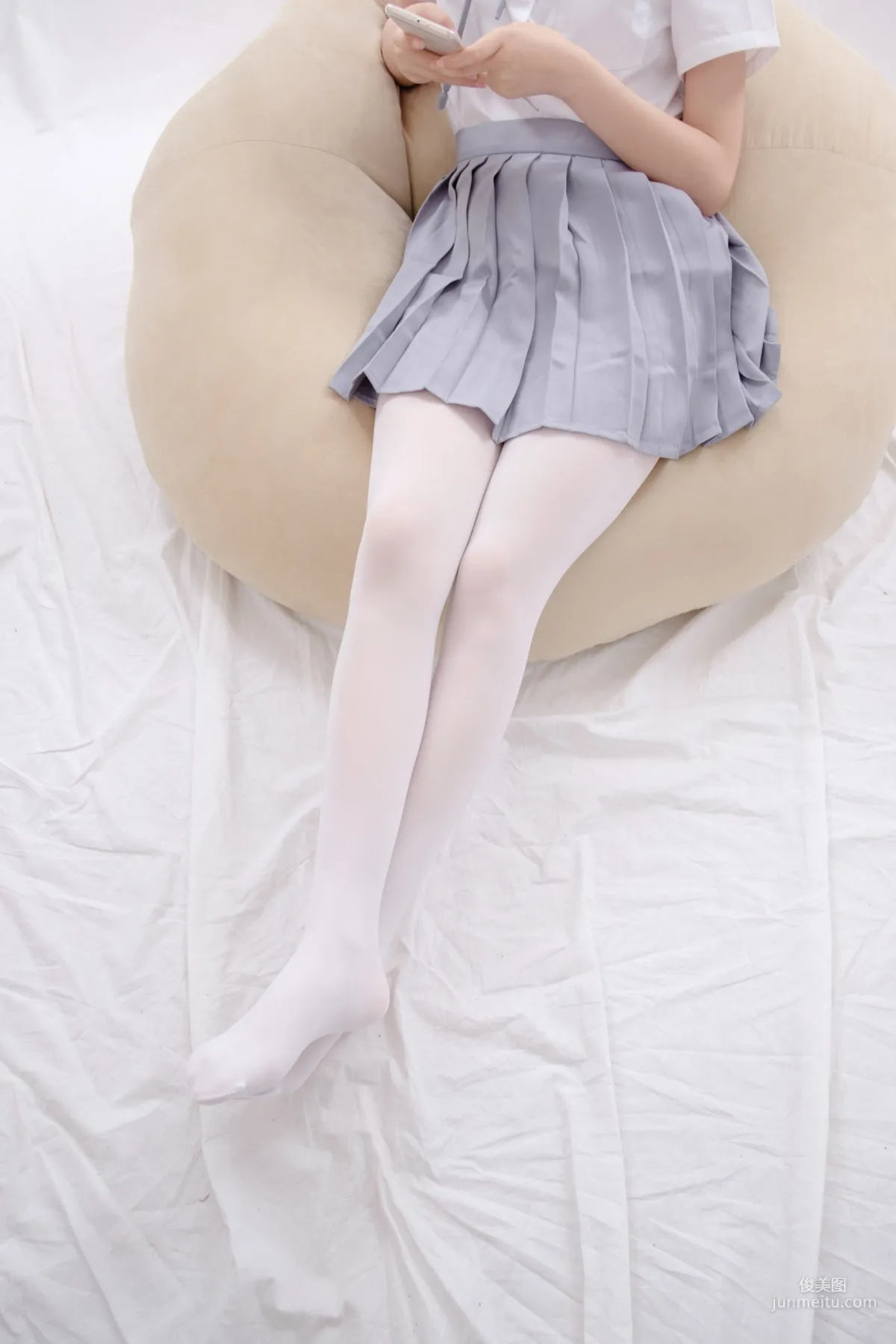 《白丝足控》 [森萝财团] R15-025 写真集1