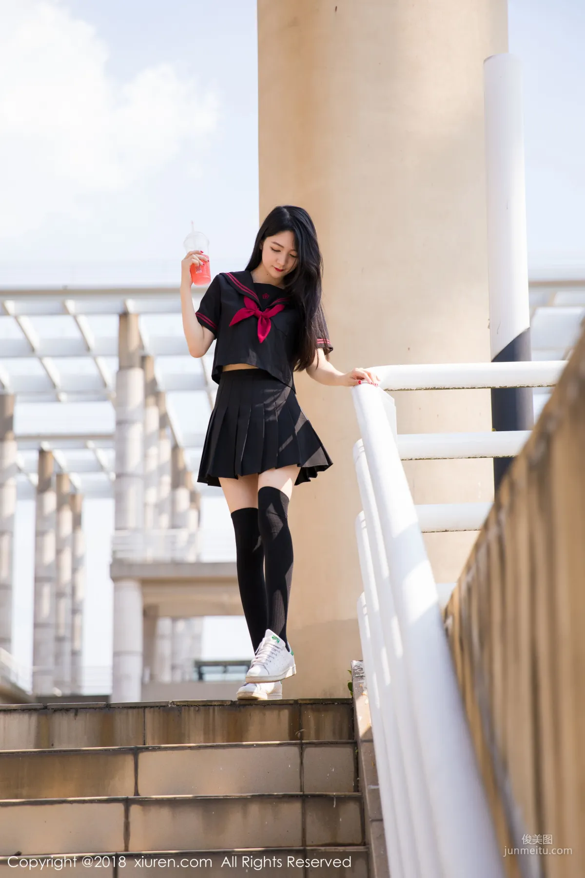 Angela Xiao Reba, Car Shoot Stockings Beautiful Legs [XiuRen] No.1156 Photo Set photo 13