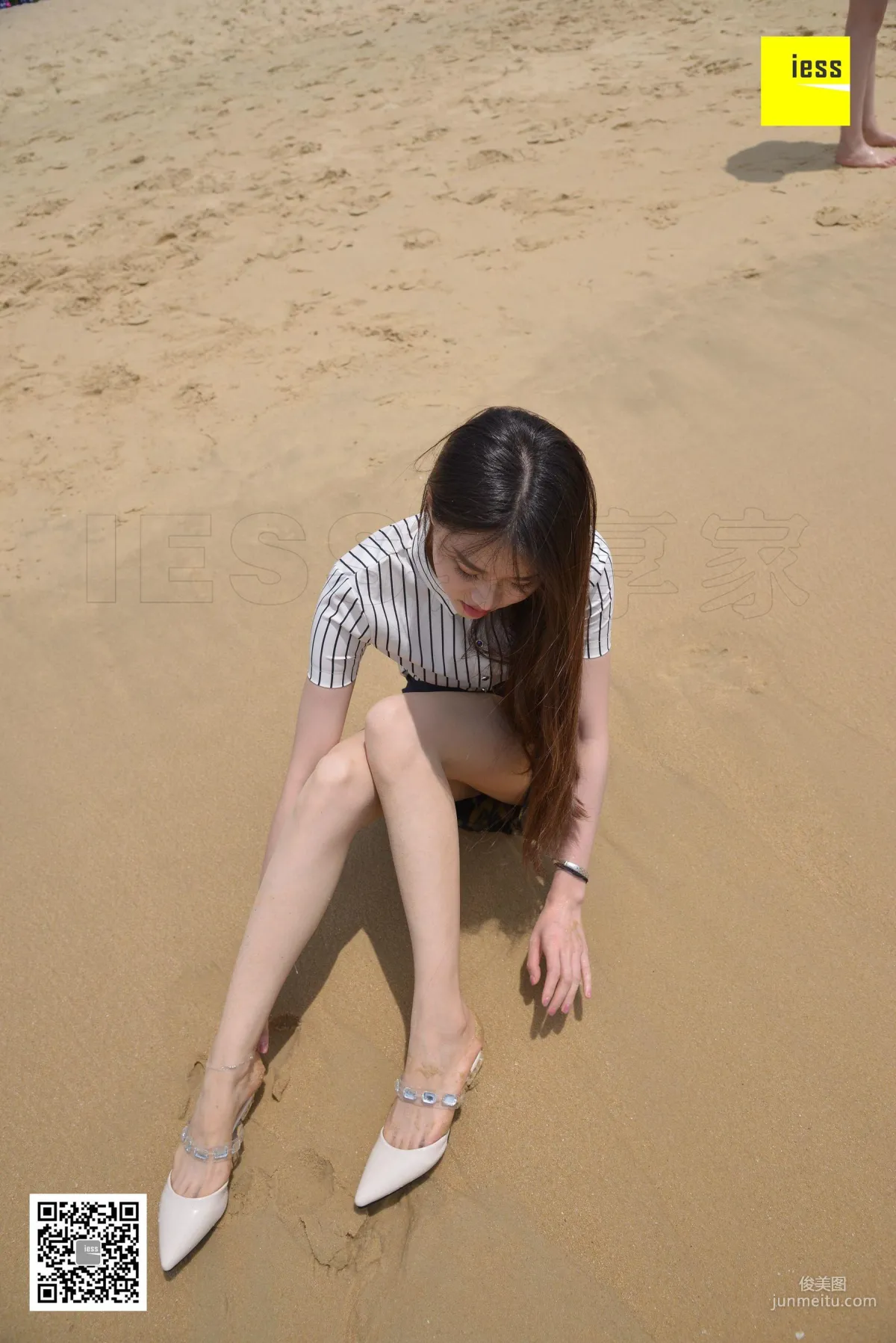 Jia Jia: IESS 《 》 27 photo 52