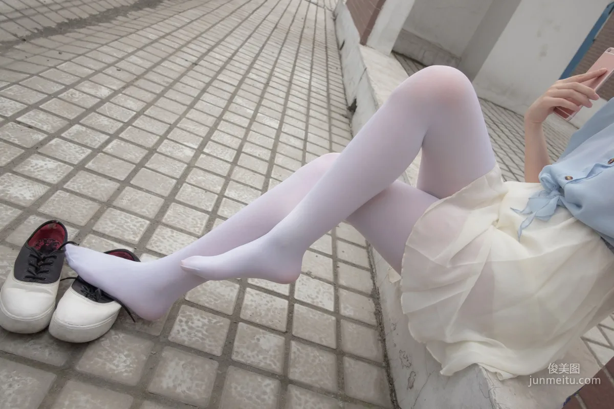 《窗台上的薄纱少女》 [森萝财团] R15-007 写真集61