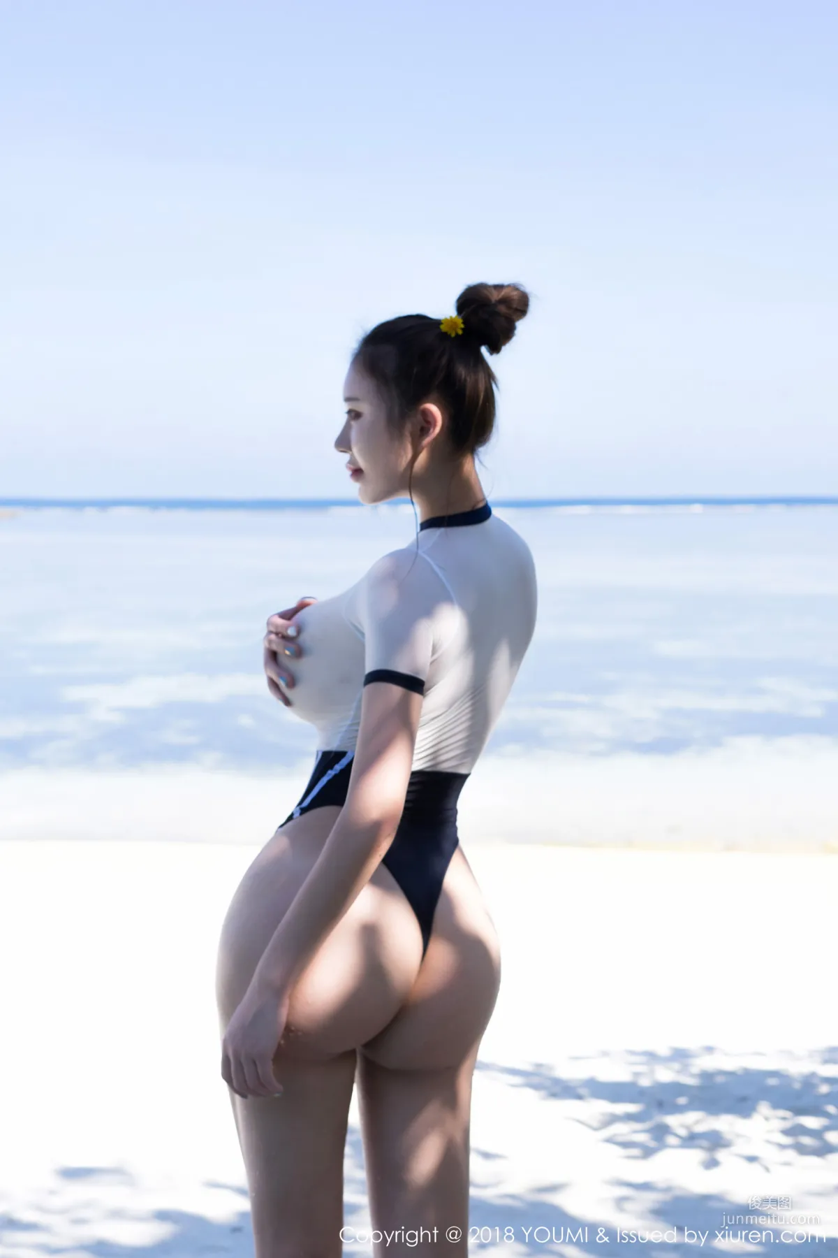 Egg Younisi Pool Wet Body Temptation [YouMi] Vol.215 Photo Set photo 40