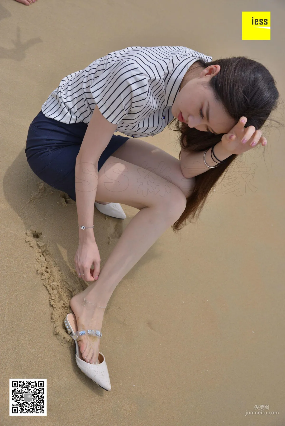 Jia Jia: IESS 《 》 27 photo 42