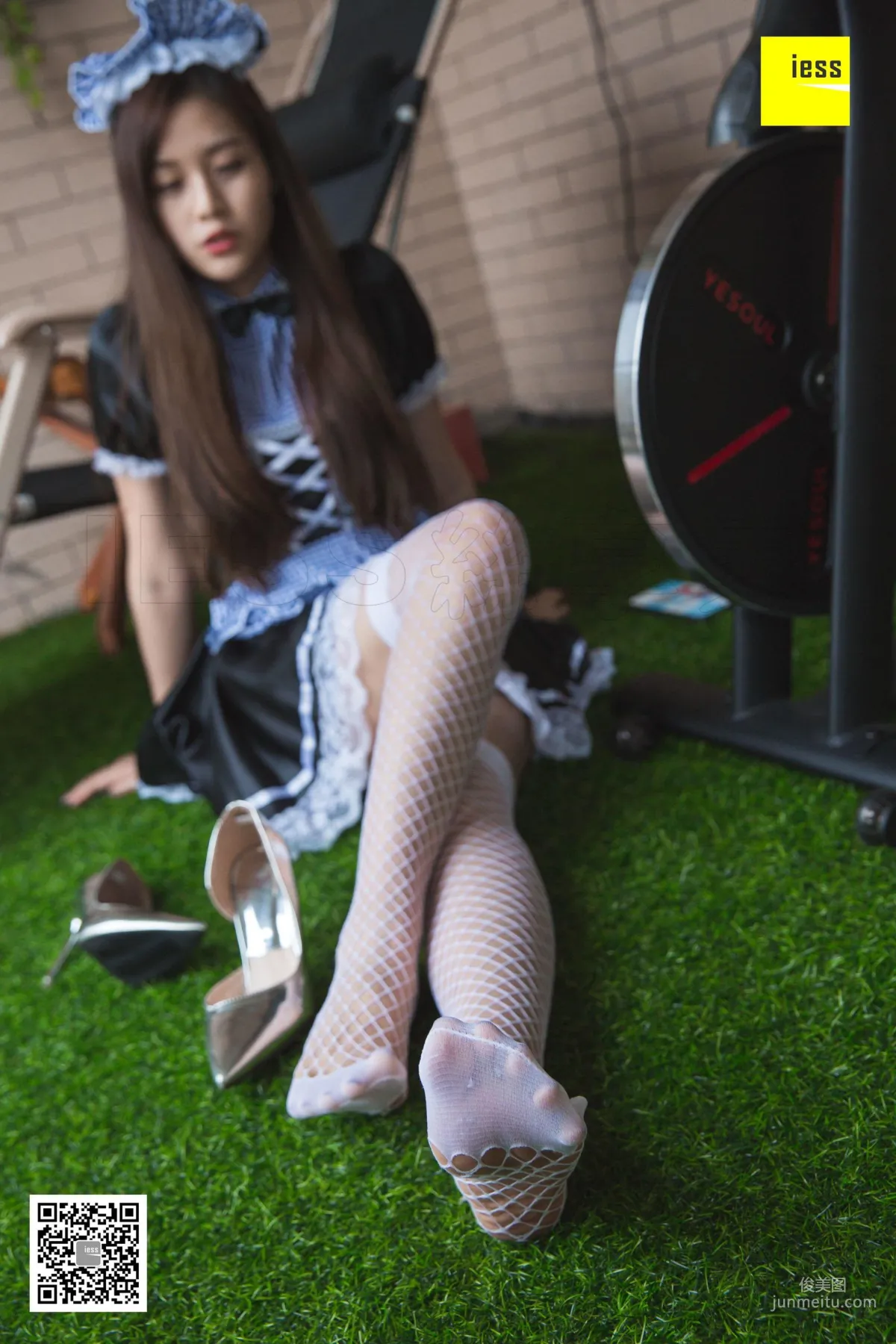 Models Jiumei Mengmeng, Twin Maids 2 [IESS] Photo Set photo 30