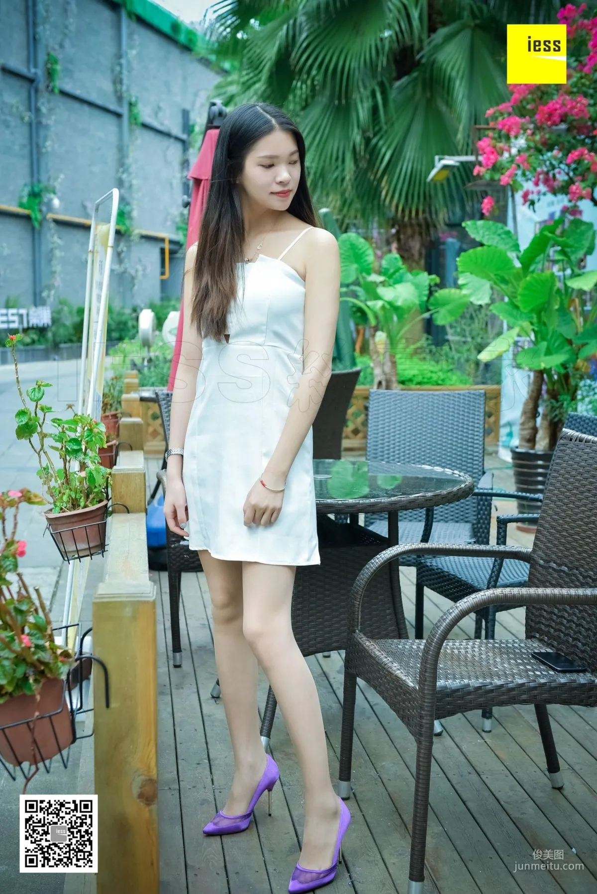 Qi Qi: IESS photo 15