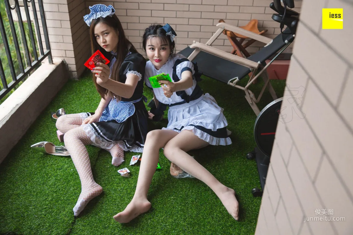 Models Jiumei Mengmeng, Twin Maids 2 [IESS] Photo Set photo 40