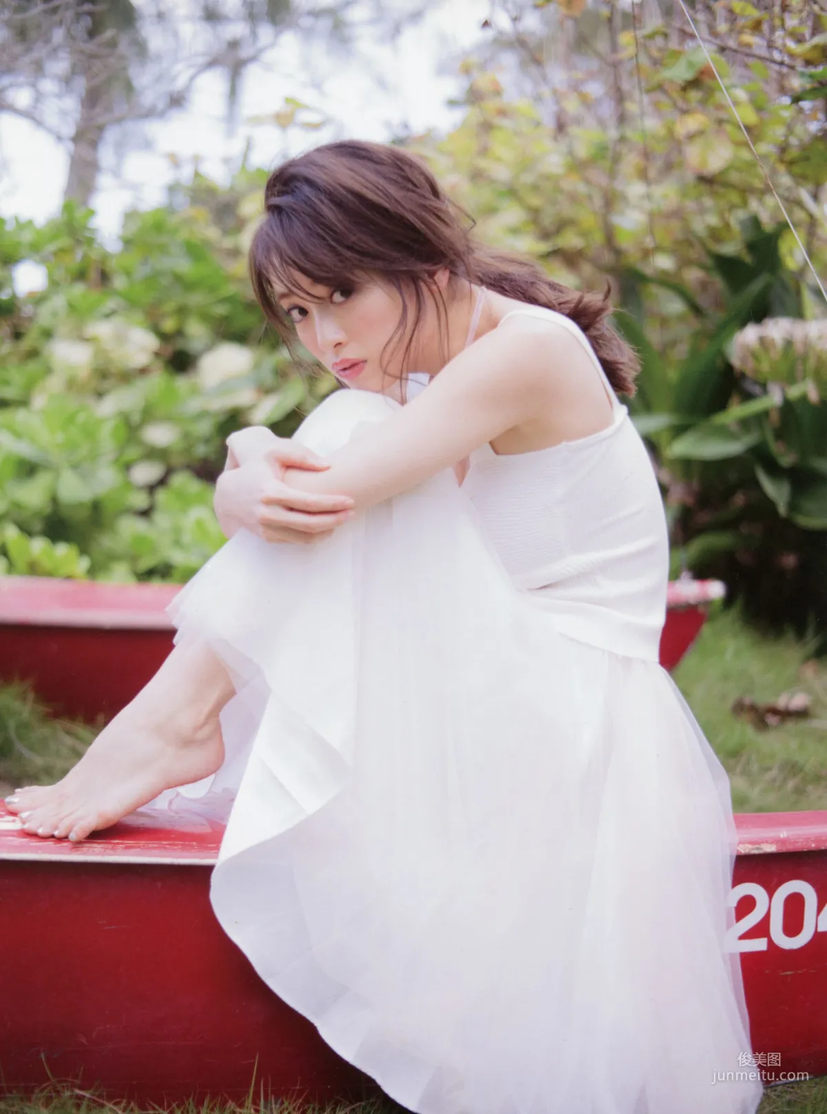 泉裡香 1st Photobook「Rika!」寫真集 99