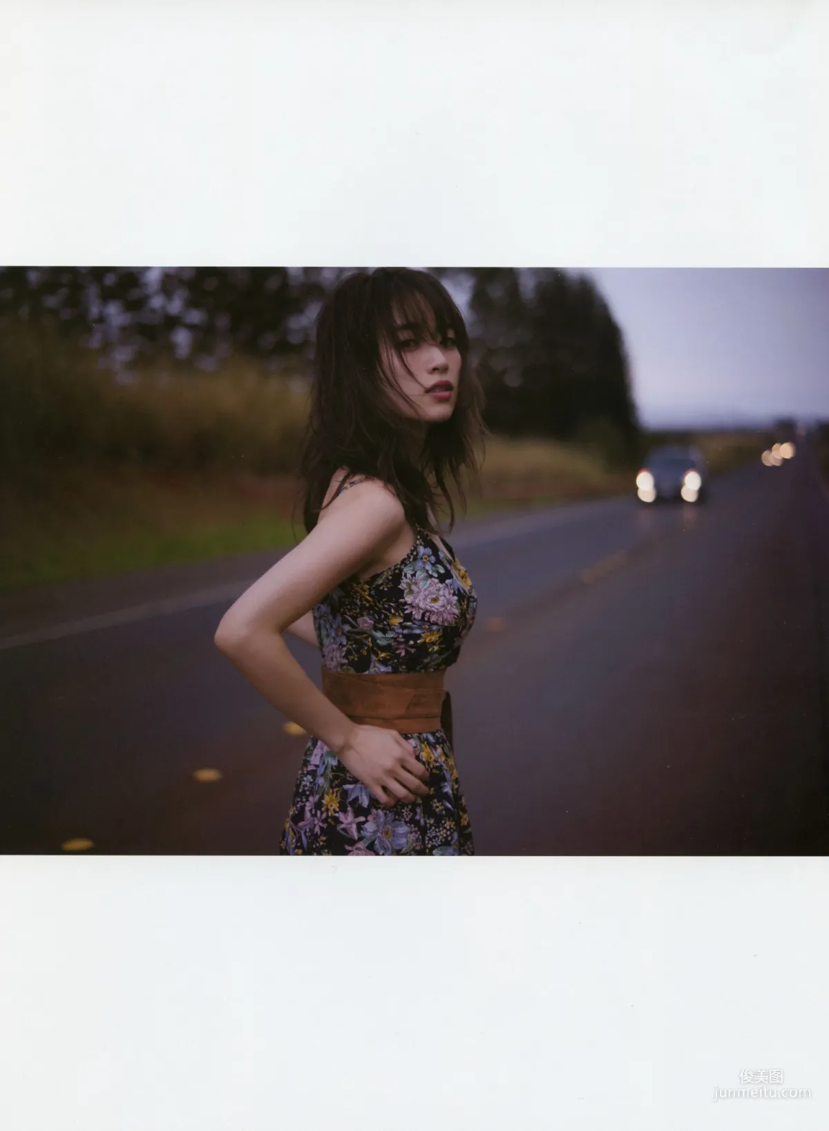 泉裡香 1st Photobook「Rika!」寫真集 55