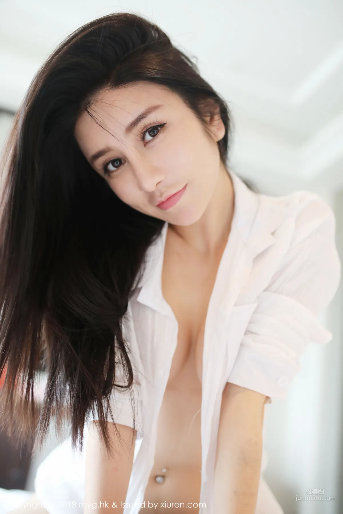 Li Qixi Shirt, Lace and Changing Alluring Poses [MyGirl] Vol.319 Photo Set photo 36