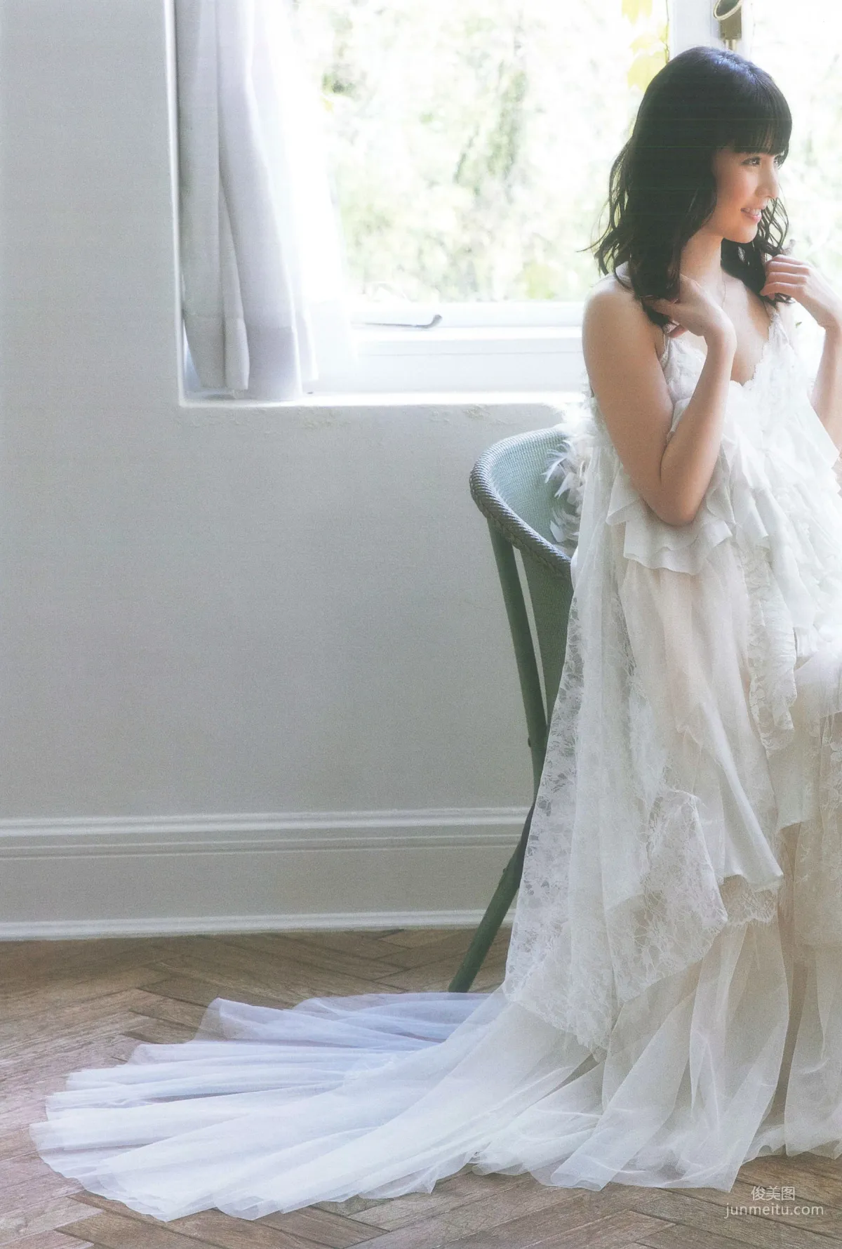 Sayumi Michishige 'DREAM' Photo Set photo 11