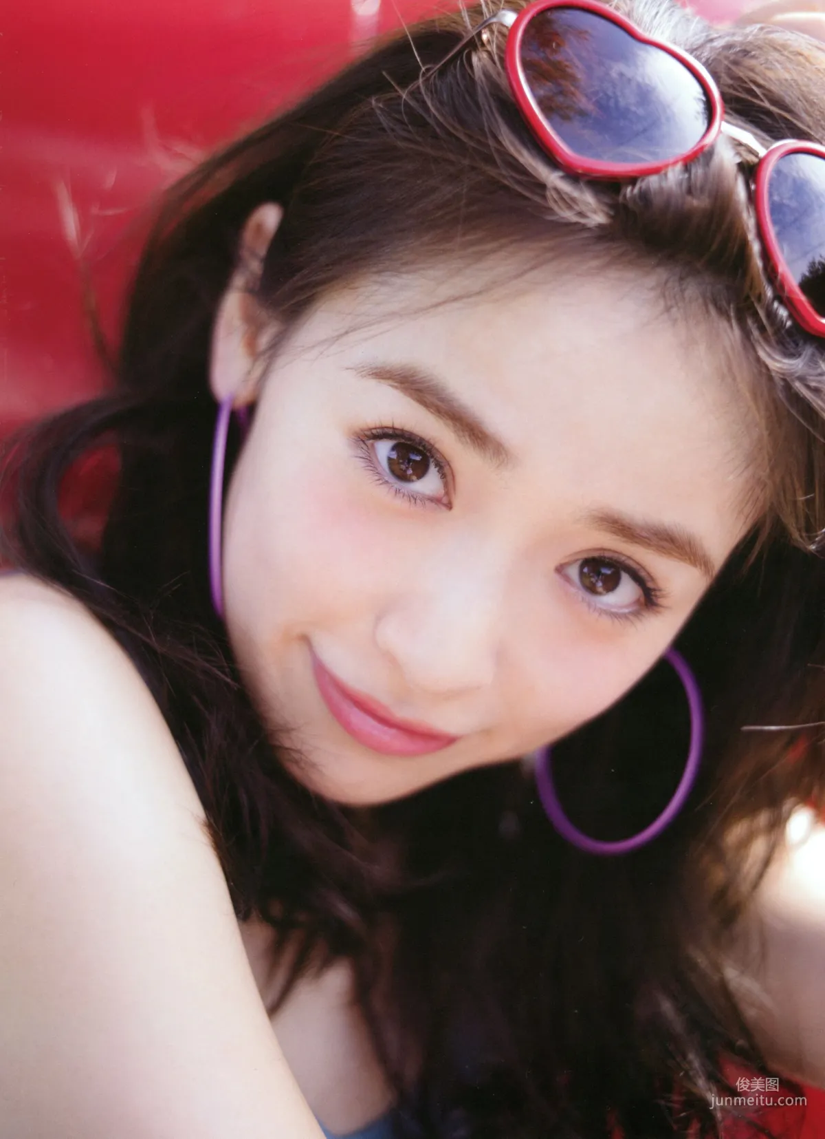 泉裡香 1st Photobook「Rika!」寫真集 10