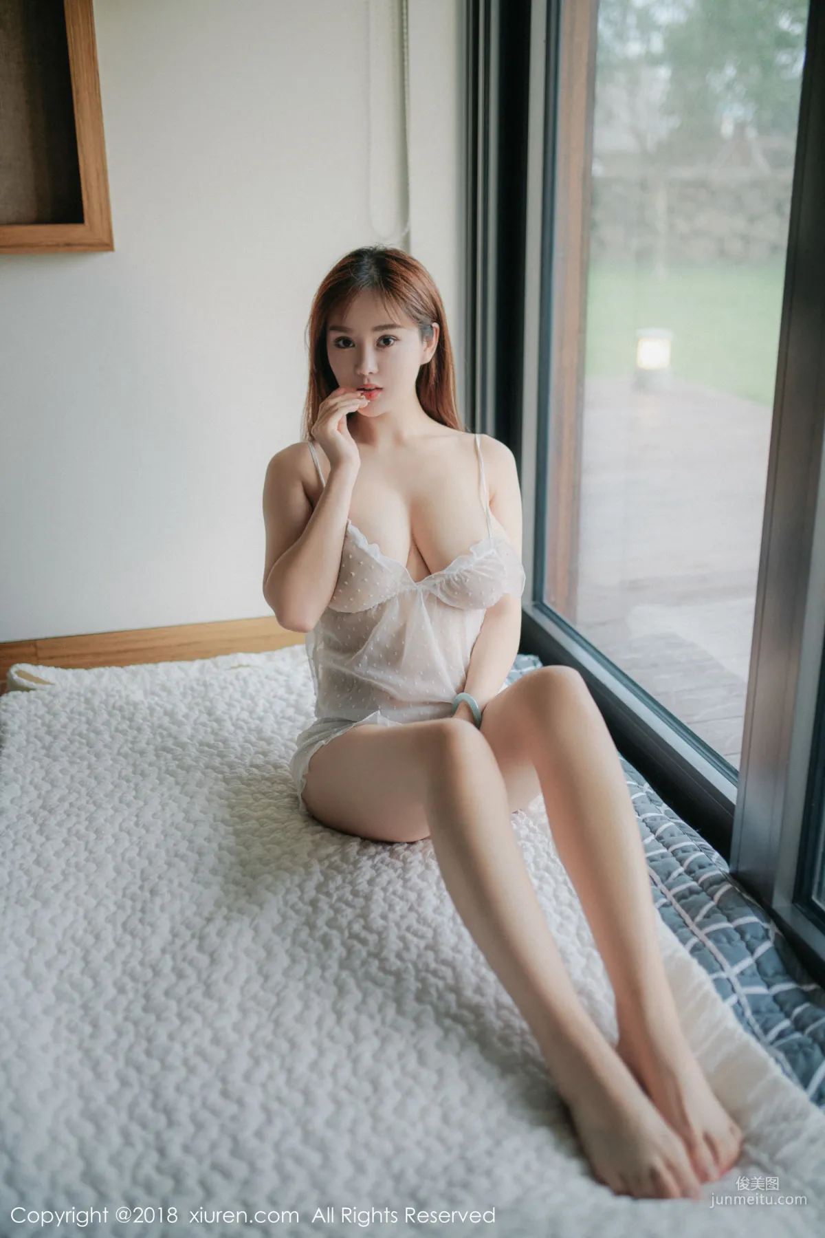 Yi Yang Silvia, Surging Big Breasts Screen-Dominating Visual Temptation, [XiuRen] No.1173, Photo Set photo 34