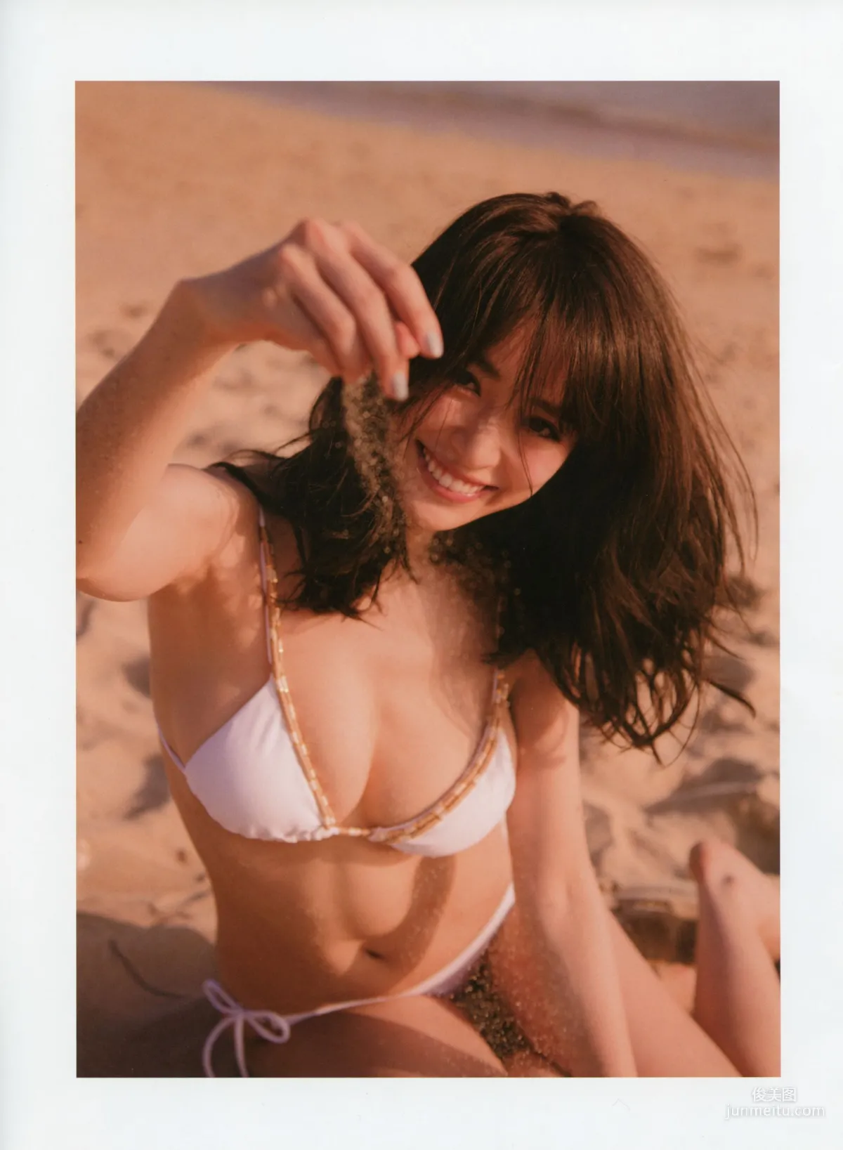 泉裡香 1st Photobook「Rika!」寫真集 45