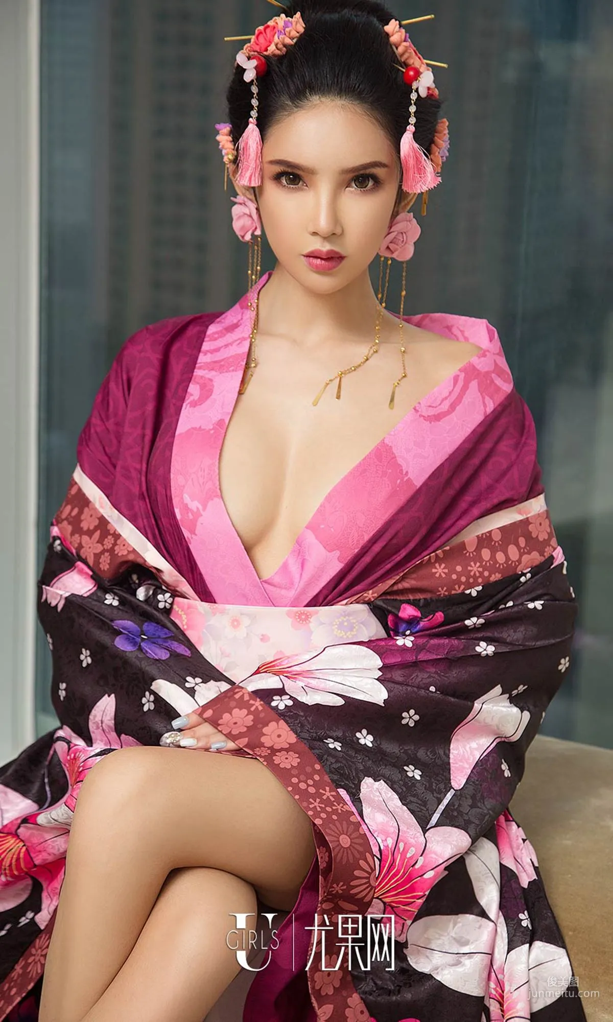 Qiu Qiu "Unforgettable November" [Ugirls App Ai You Wu] No.1291 Photo Set photo 18
