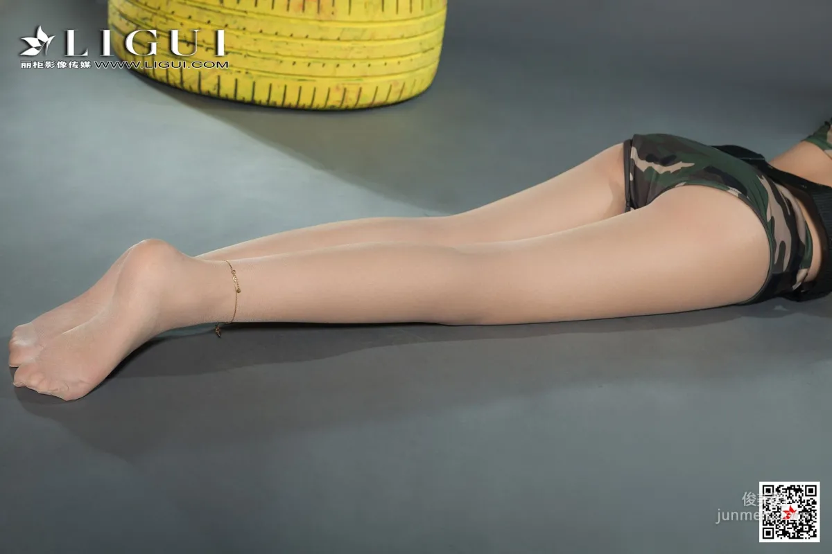 Leg Model Xuegao, Camo Female Soldier COS Stockings and Beautiful Legs [Ligui] Web Beauty Photo Set photo 28